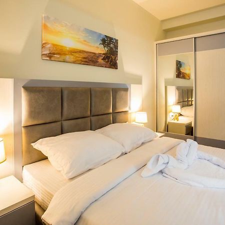 Hotel Olimpija Plus Herceg Novi Buitenkant foto