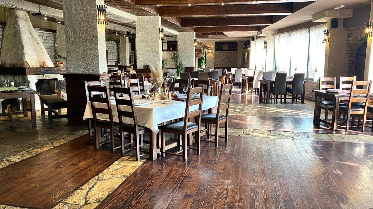 Hotel Olimpija Plus Herceg Novi Buitenkant foto