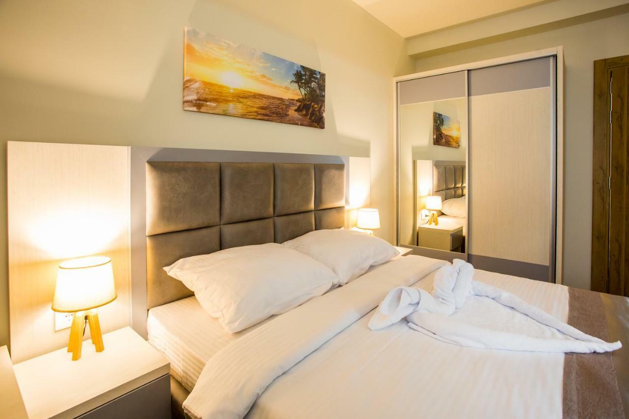 Hotel Olimpija Plus Herceg Novi Buitenkant foto