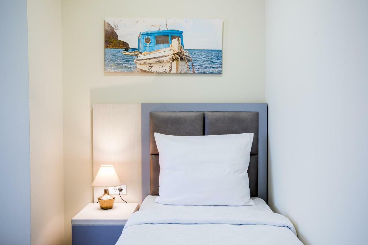 Hotel Olimpija Plus Herceg Novi Buitenkant foto