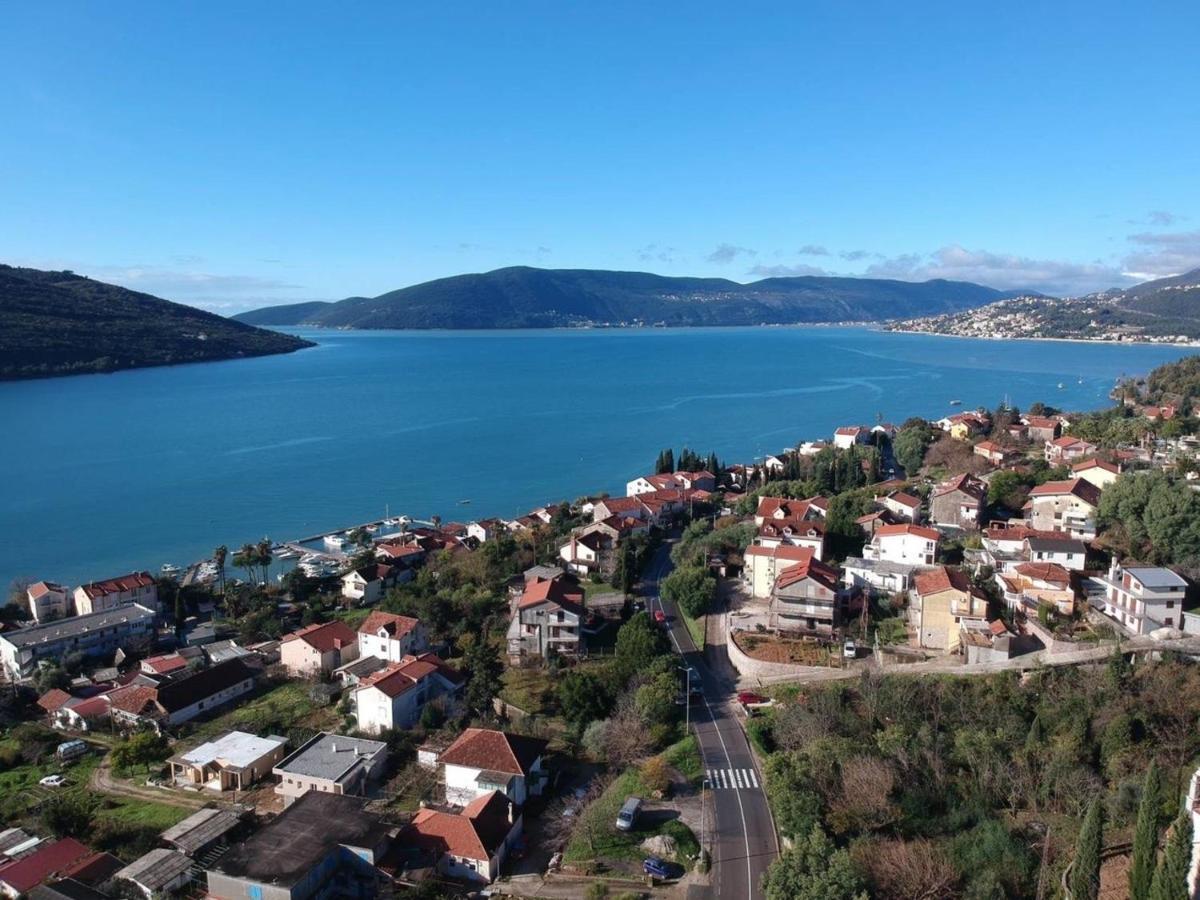 Hotel Olimpija Plus Herceg Novi Buitenkant foto