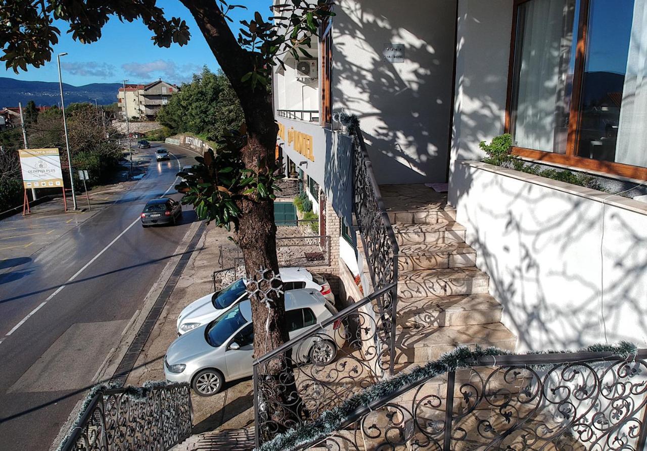 Hotel Olimpija Plus Herceg Novi Buitenkant foto